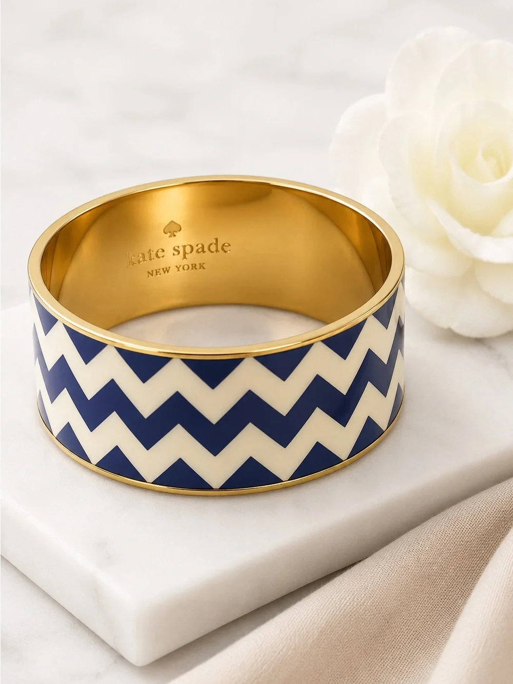 Kate Spade Blue and White Chevron Enamel Gold-Tone Bangle - Picture 4 of 5